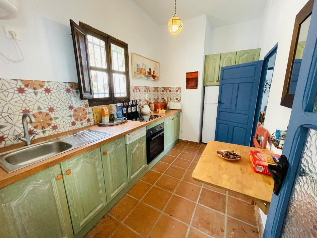 Casa Amigos Sorvilan- La Palmera Dış mekan fotoğraf